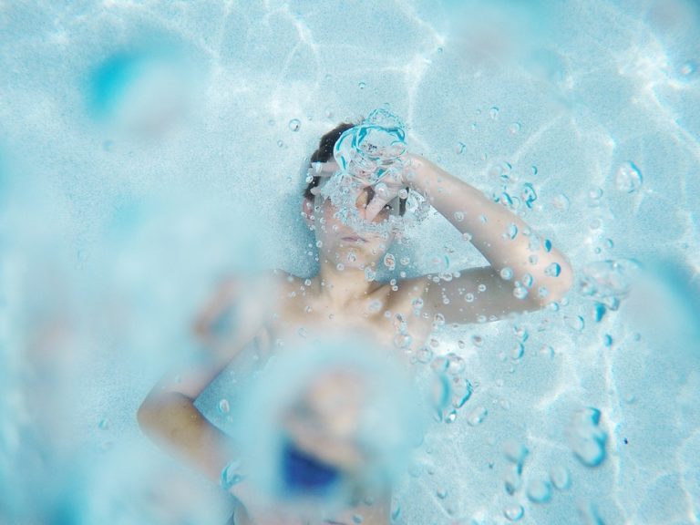 Consejos para la limpieza y mantenimiento de una piscina