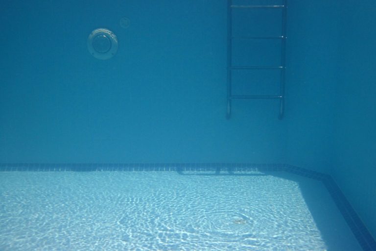 Limpieza de los accesorios de piscinas