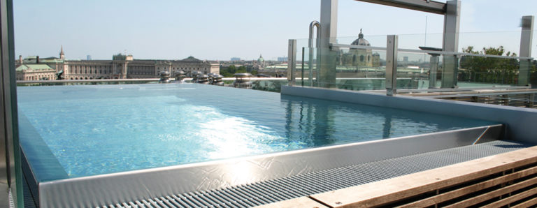 Distintos tipos de piscinas de acero inoxidable