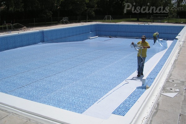 ¿Por qué rehabilitar su piscina de Barcelona?