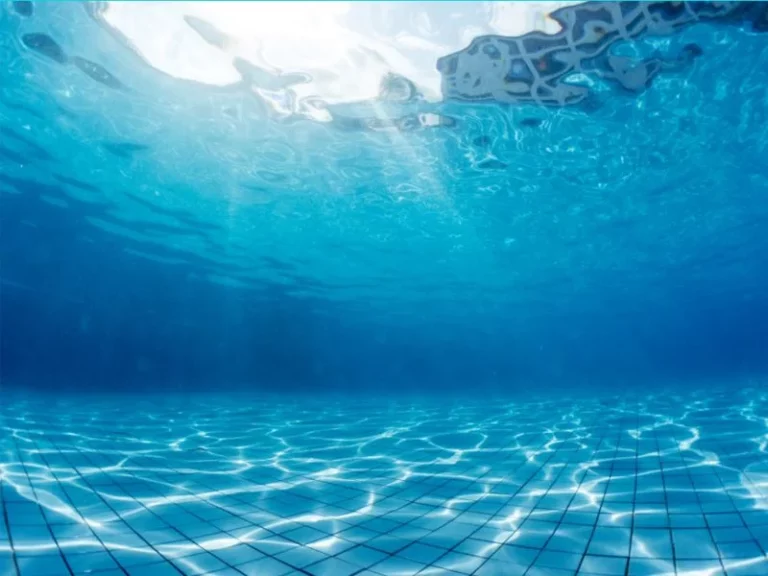 ¿Piscinas de sal o cloro?