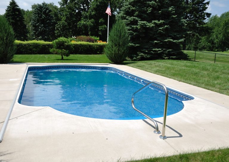 ¿Por qué hacer una construcción de piscina en Barcelona?