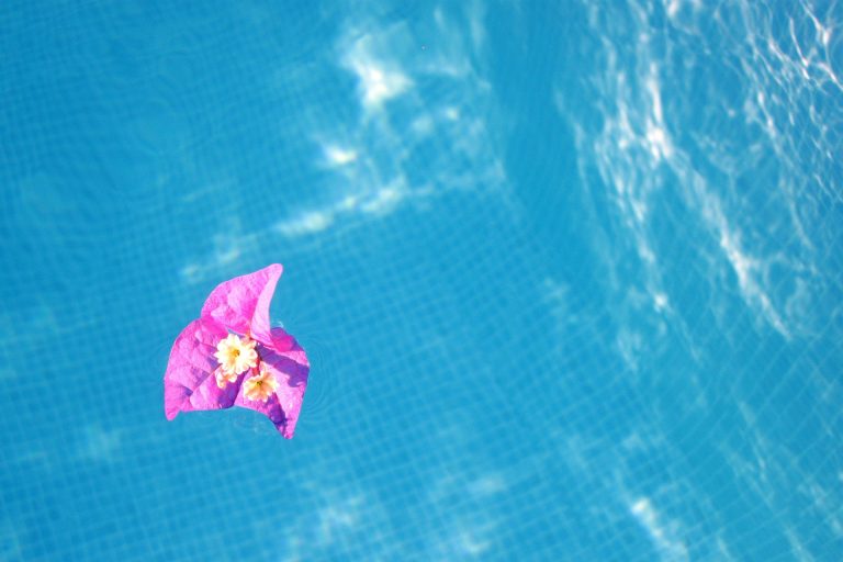 Cómo elegir un sistema de climatización de piscinas en Sabadell