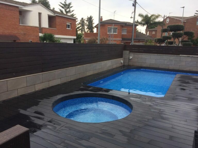 ¿Qué tienes que valorar en el momento de contratar los servicios de una constructora de piscinas?