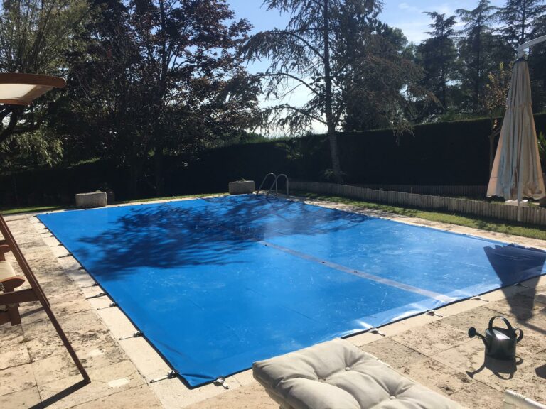 ¿Por qué hacer la construcción de tu piscina en otoño?