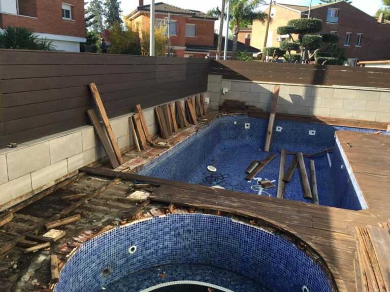 ¿Qué tipo de mantenimiento se lleva a cabo en la lámina armada después de la rehabilitación de piscinas?