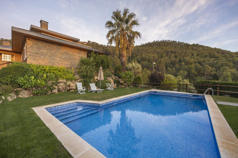 ¿Qué ventajas tiene realizar la construcción de tu piscina en invierno?
