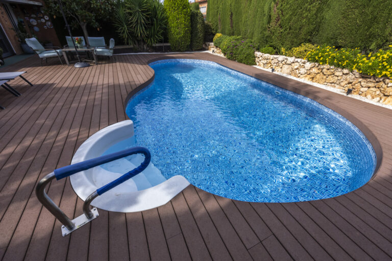 Factores que afectan al desarrollo de la construcción de piscinas