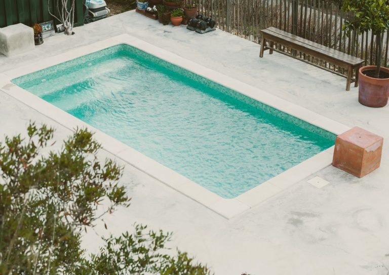 La Guía Completa sobre el Mantenimiento de Piscinas