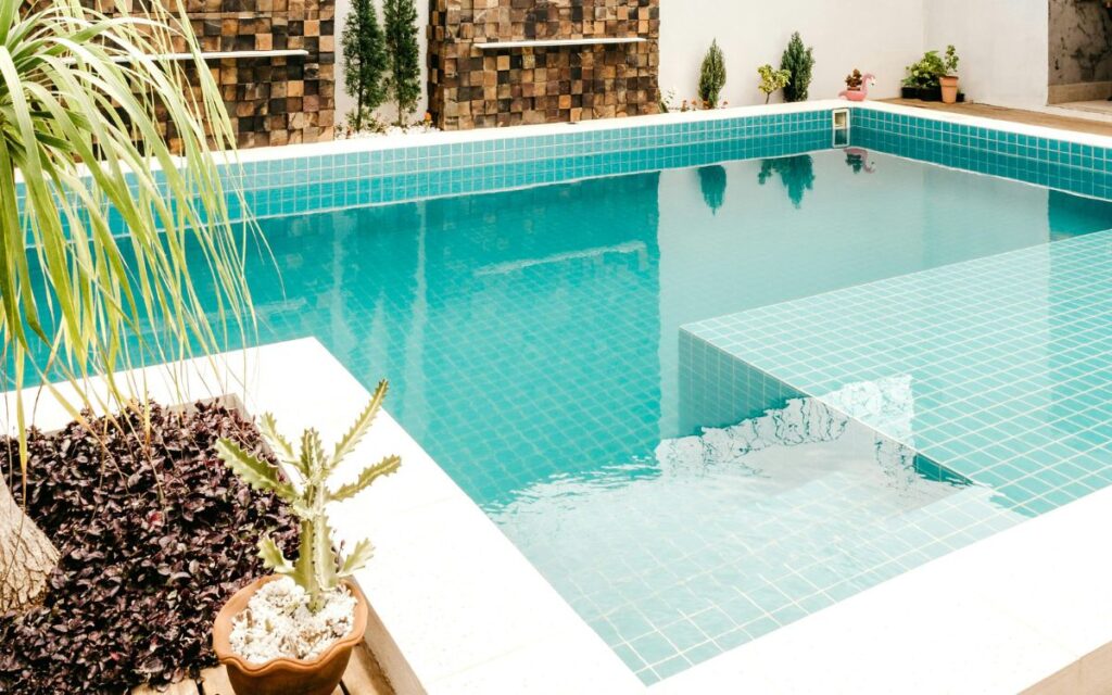 casa con piscina