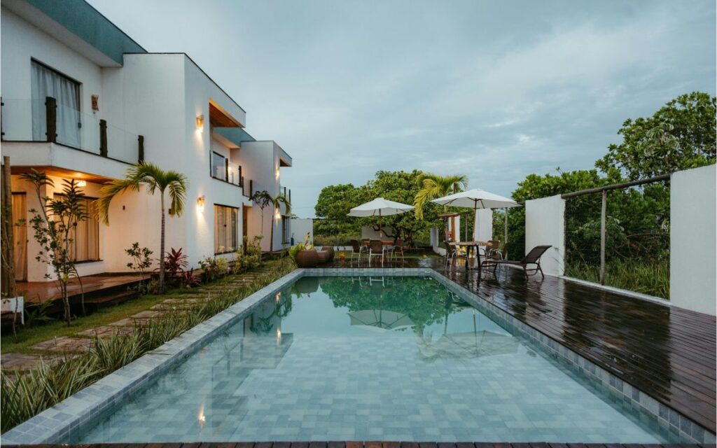 construcción de piscinas